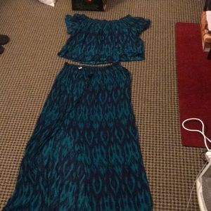Pretty turquoise long skirt and top
